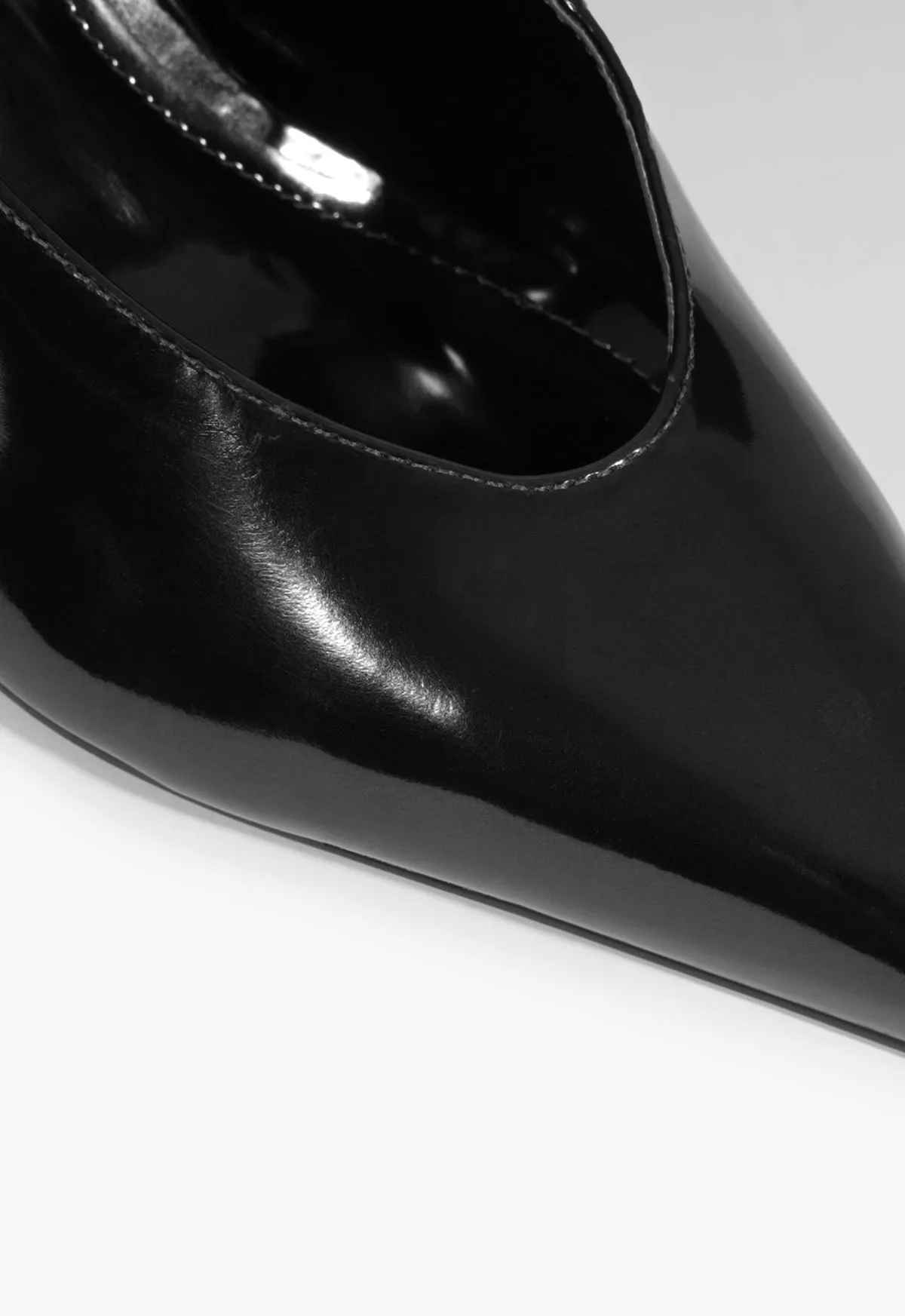 Alicia Pump