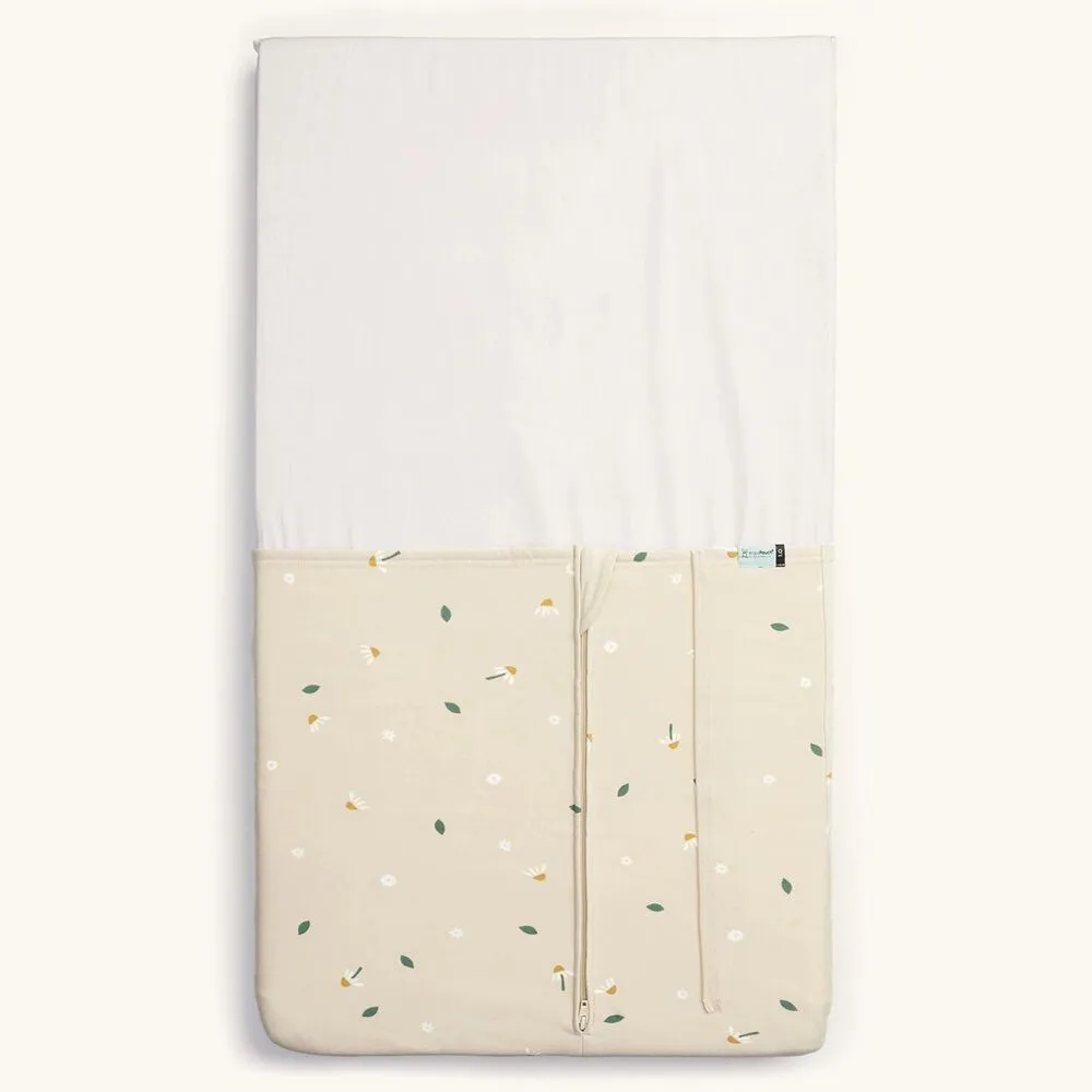 Ergopouch Hug Me Bassinet Blanket 1.0/2.5 Tog Daisy Sprinkle