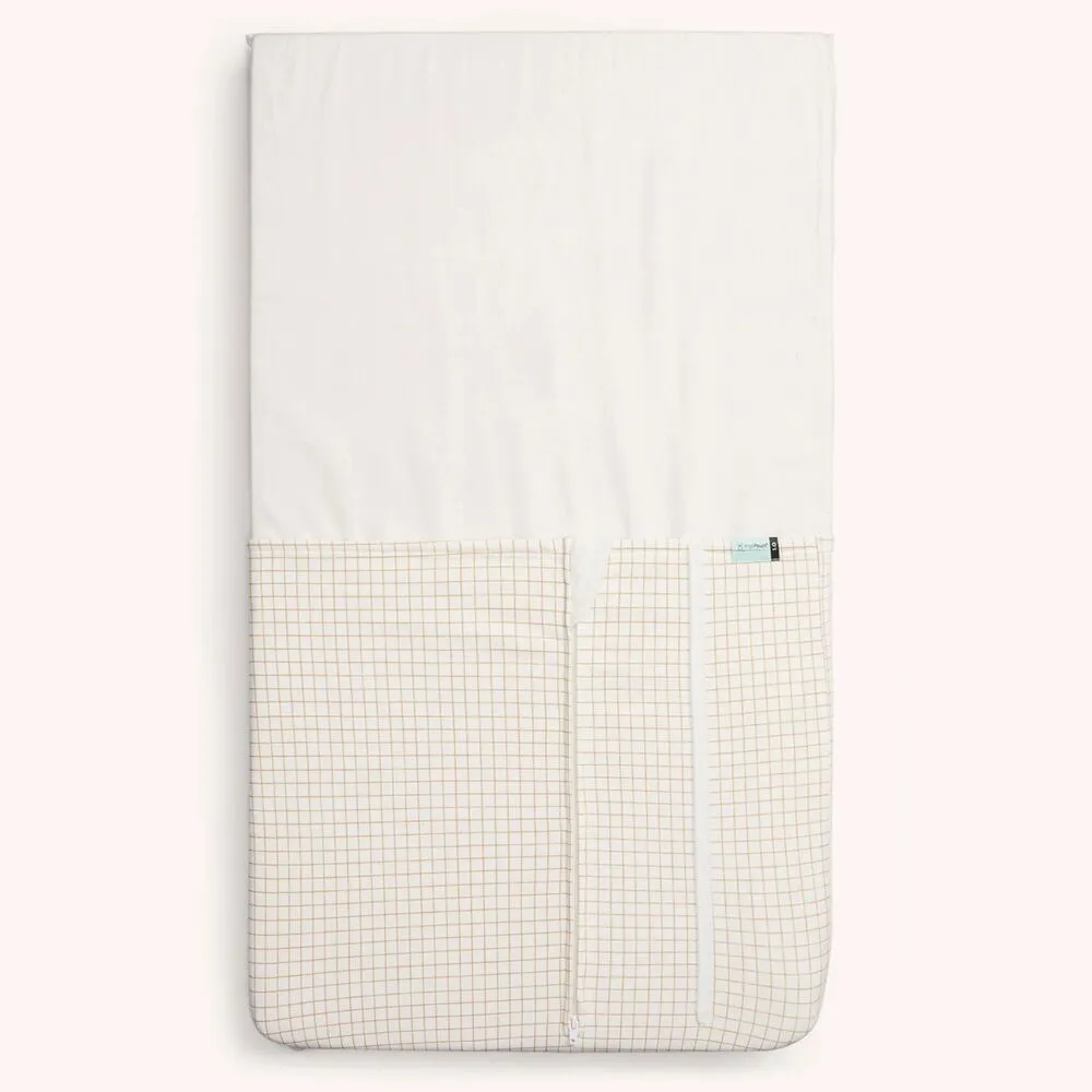 Ergopouch Hug Me Bedside Sleeper Blanket 1.0/2.5 Tog Caramel Grid