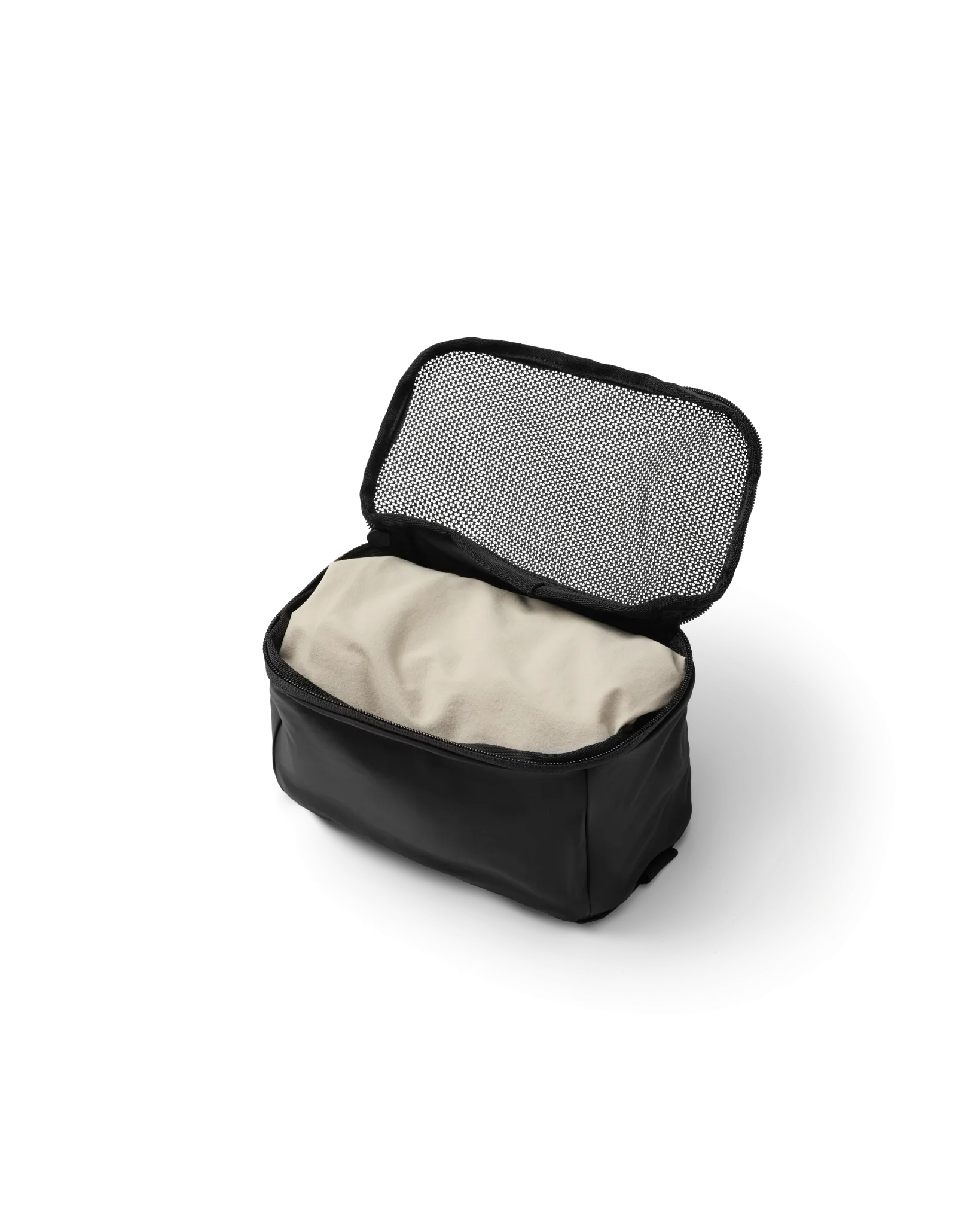 Essential Packing Cube S Black Out