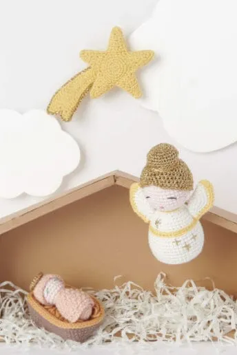 Ricorumi Christmas Crib