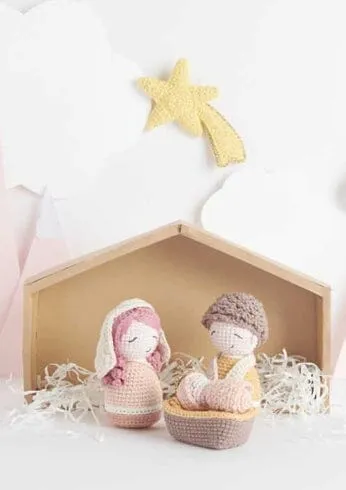 Ricorumi Christmas Crib