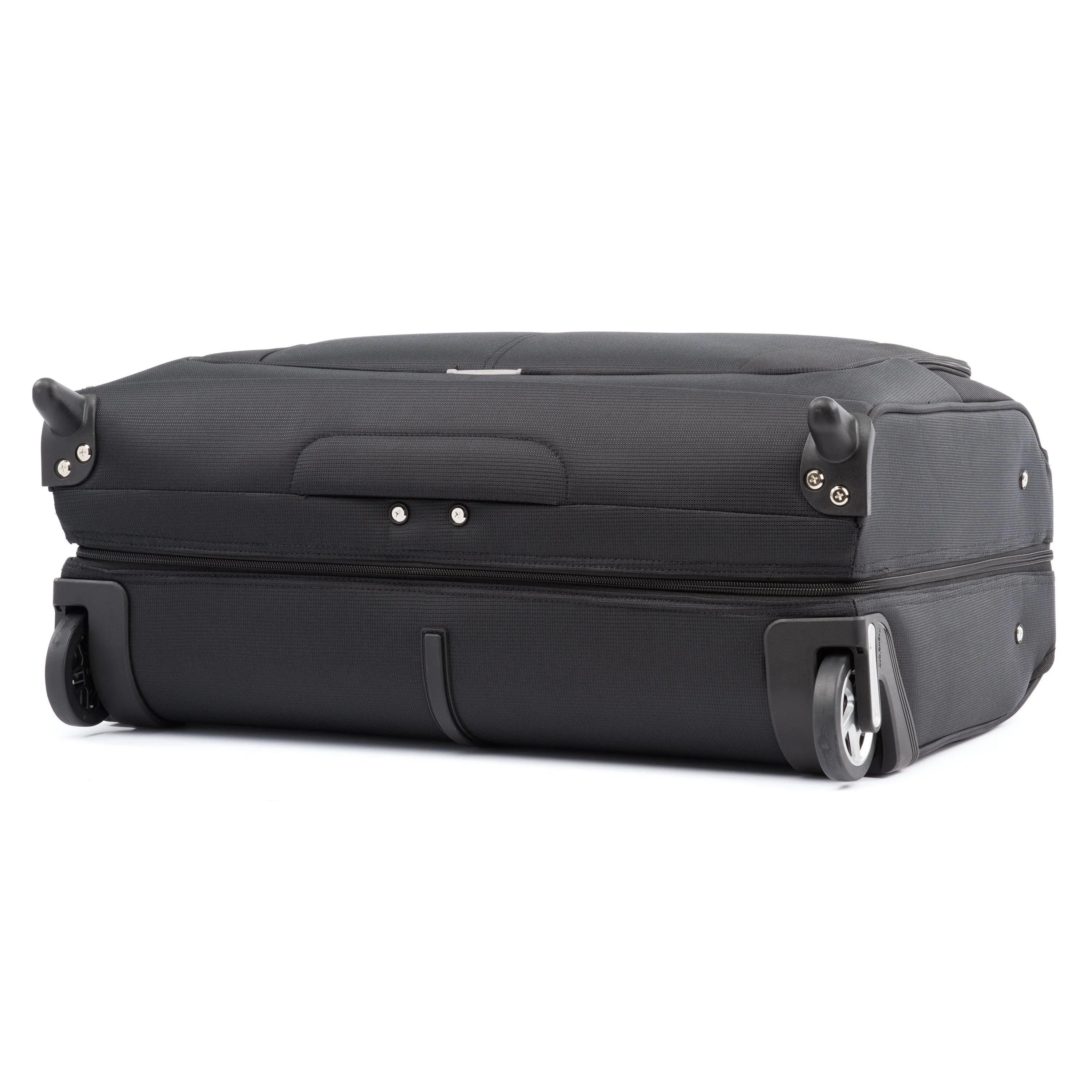 TravelPro Maxlite 5 Carry-On Rolling Garment Bag