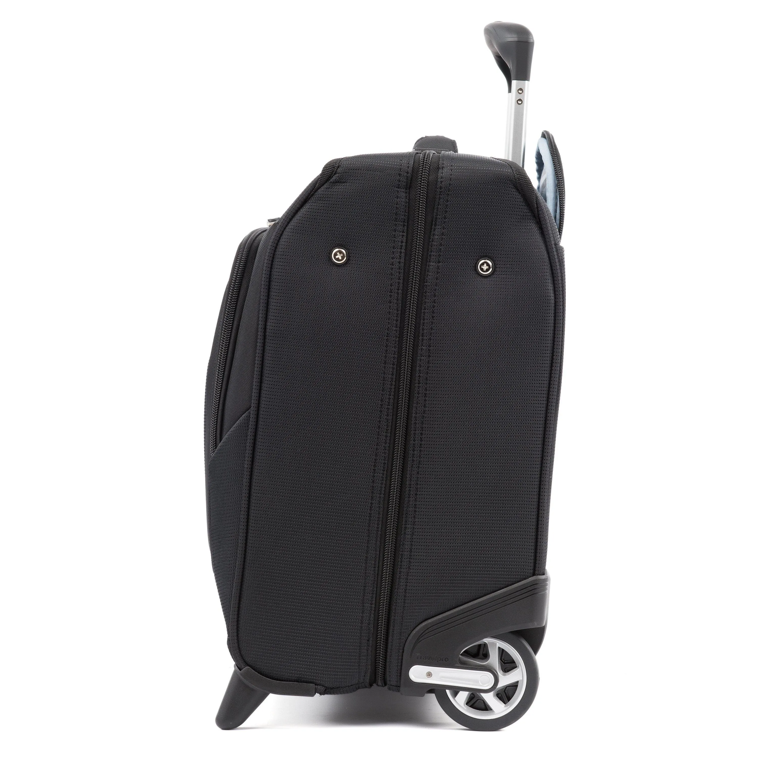 TravelPro Maxlite 5 Carry-On Rolling Garment Bag