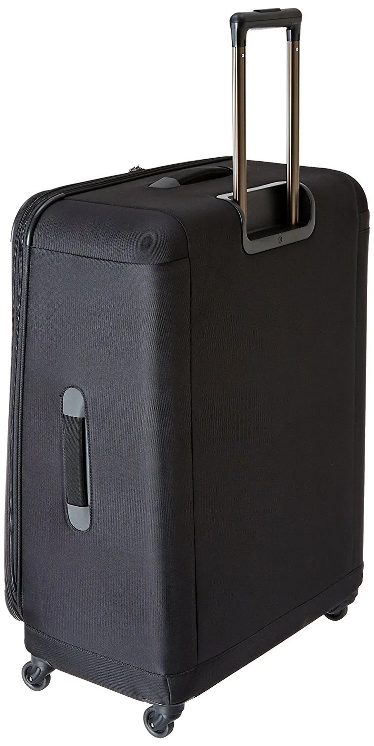 Victorinox 30" Expandable 4-Wheel Ultra-Light Spinner Upright