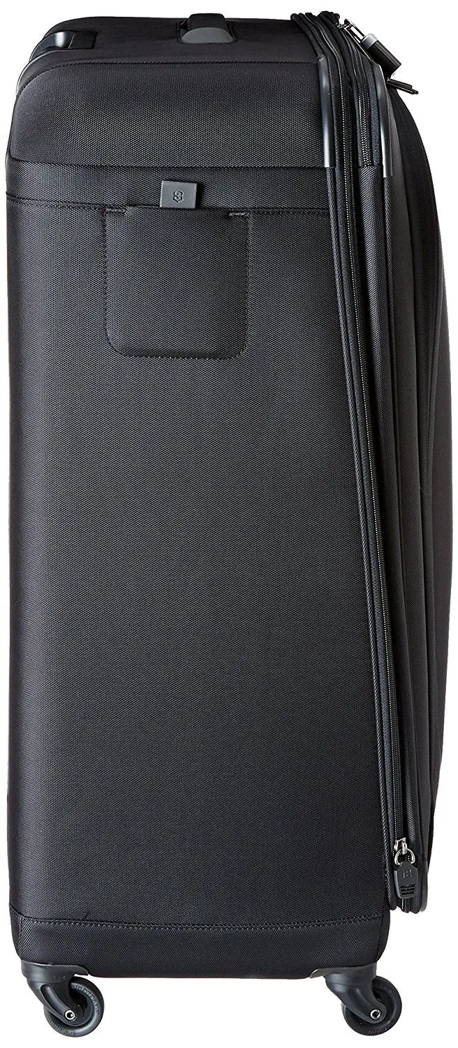 Victorinox 30" Expandable 4-Wheel Ultra-Light Spinner Upright