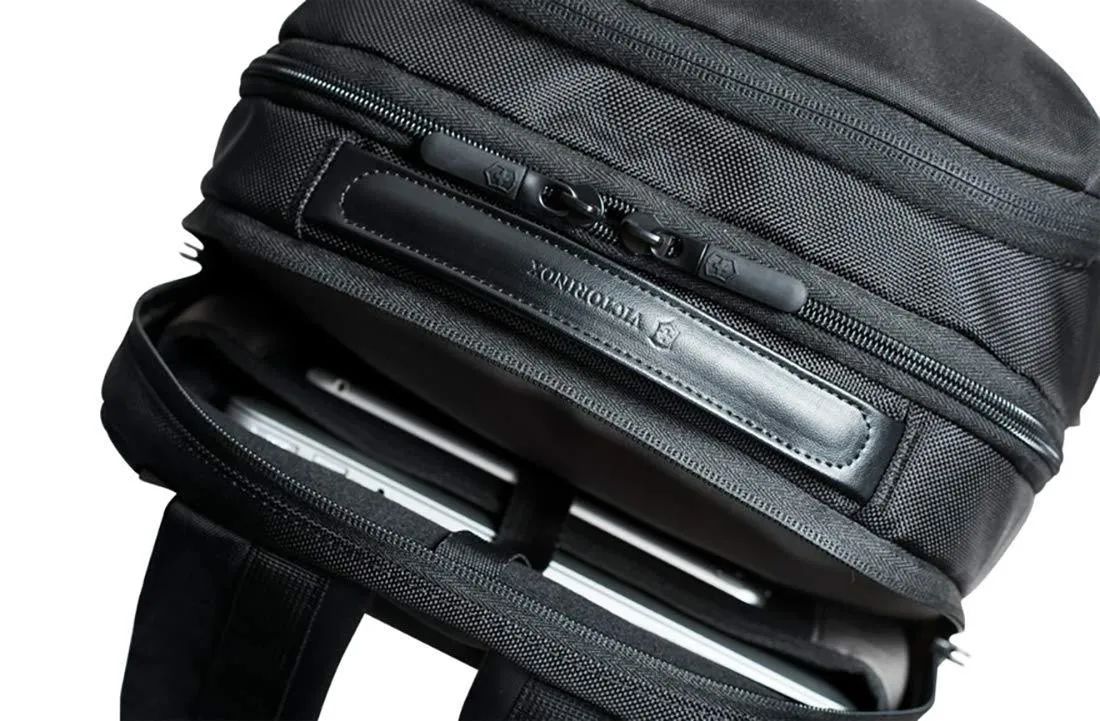 Victorinox Altmont Professional Deluxe Travel Laptop Backpack