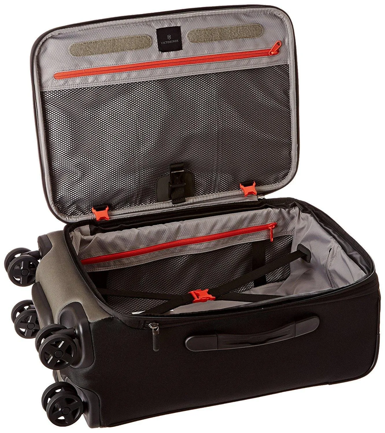 Victorinox Werks Traveler 22" 4-Wheel Carry-On Luggage