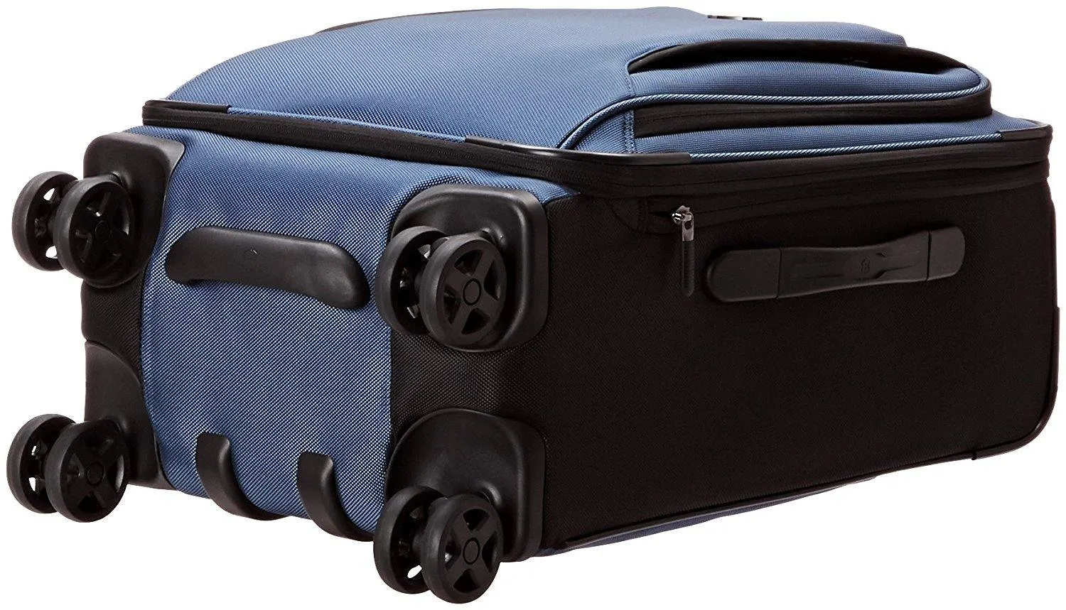 Victorinox Werks Traveler 22" 4-Wheel Carry-On Luggage